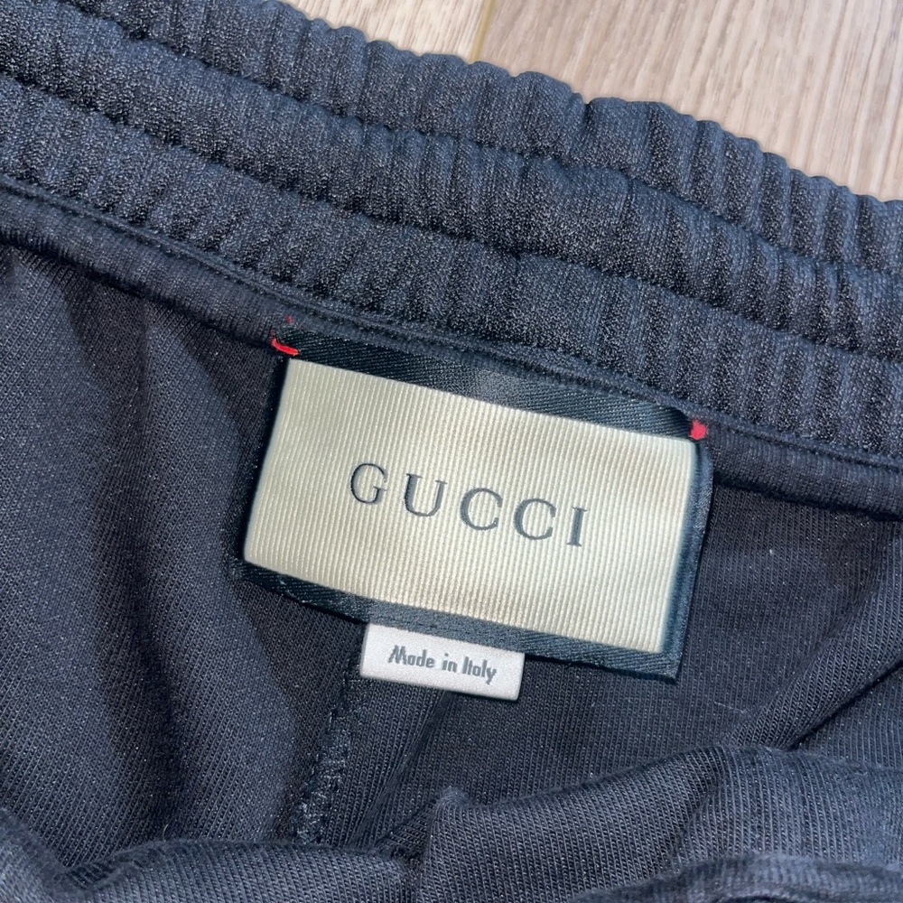 Gucci Web Stripe Interlocking G Shorts - Picture 5 of 10